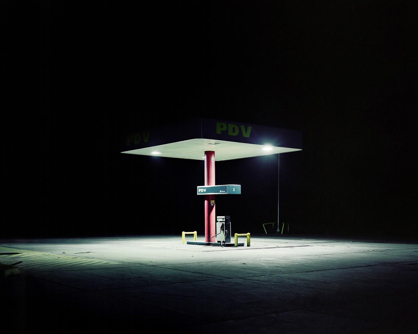 Avstralski rocker s koncerti poskuša oživiti mestno središče, kritiki opozarjajo na neučinkovitost