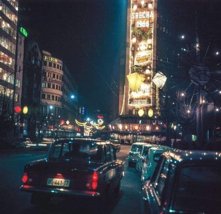 Hockeystka Pien Sanders končala desetletno zvezo zaradi sporočila nogometašice Jill Roord